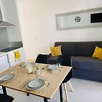 Marina Di Bravone Apartment *