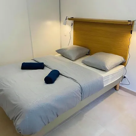 Marina Di Bravone Apartman