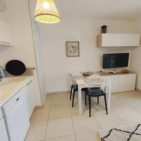 Marina Di Bravone Apartman Linguizzetta