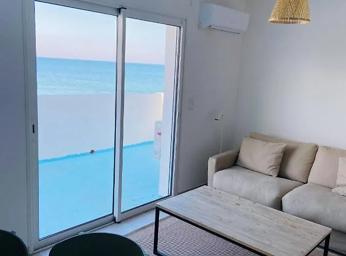 Marina Di Bravone